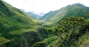 what to know before visiting Ecuador